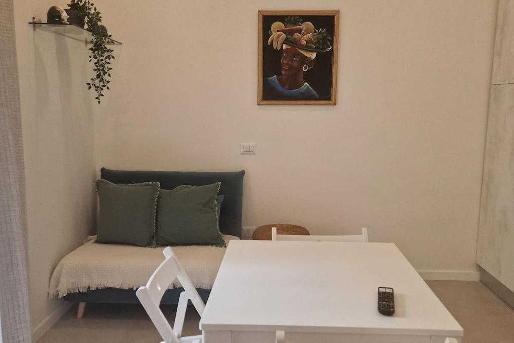 Piccolo Appartamento Di Charme Napoli Exterior foto
